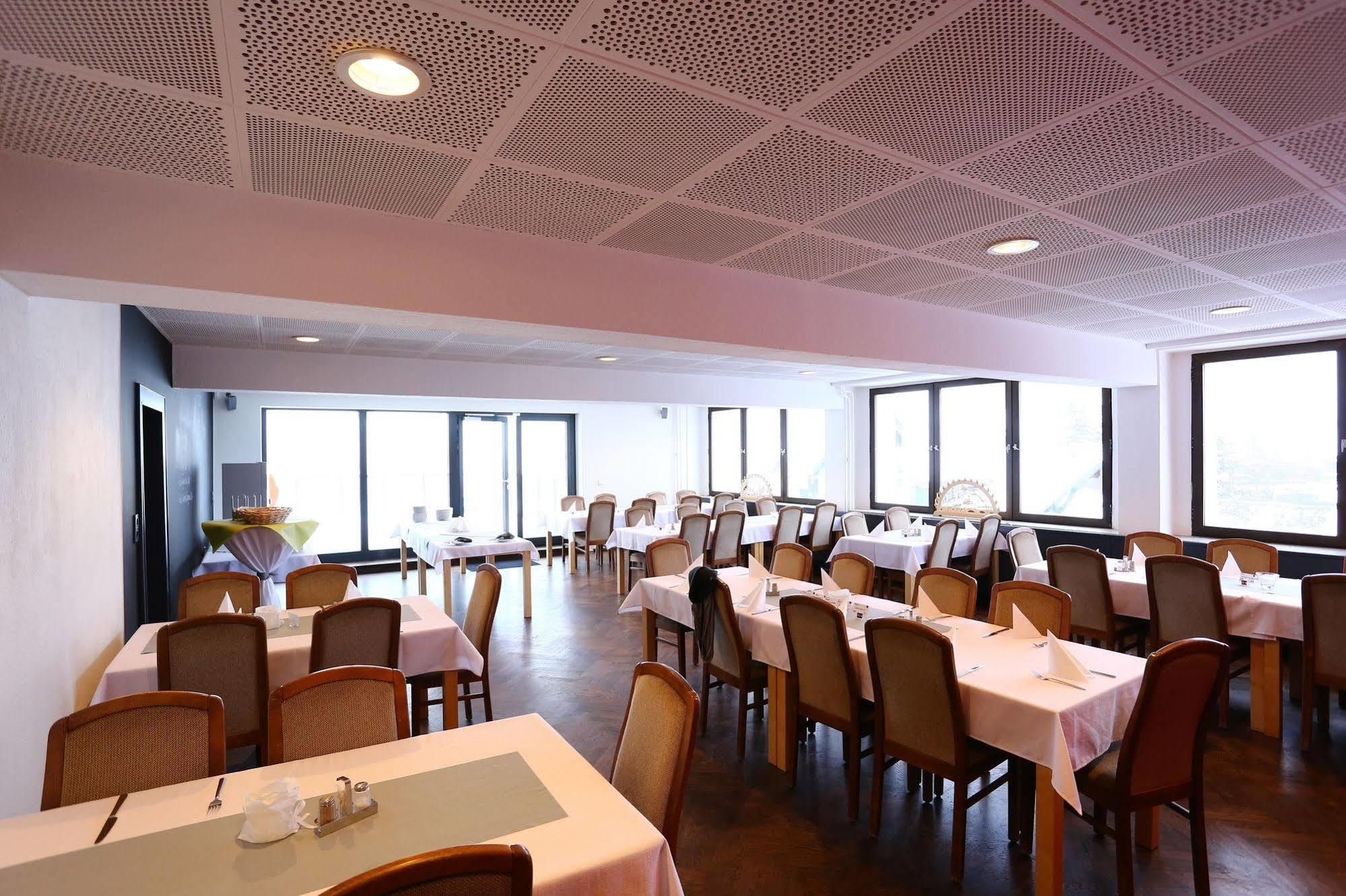 K1 Sporthotel - Bike & Ski Inklusive Hotel Oberwiesenthal Zewnętrze zdjęcie